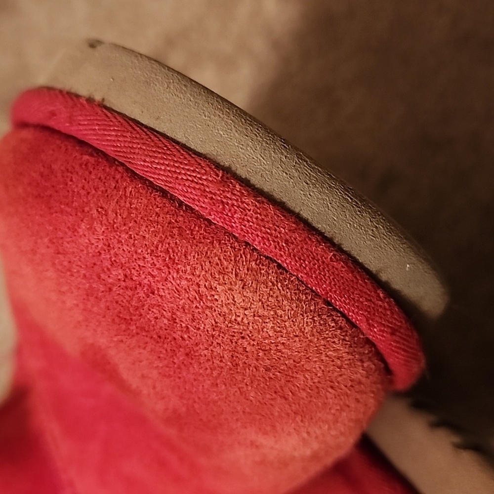 UGG Classic Ultra Mini Boots - Picture 6 of 16